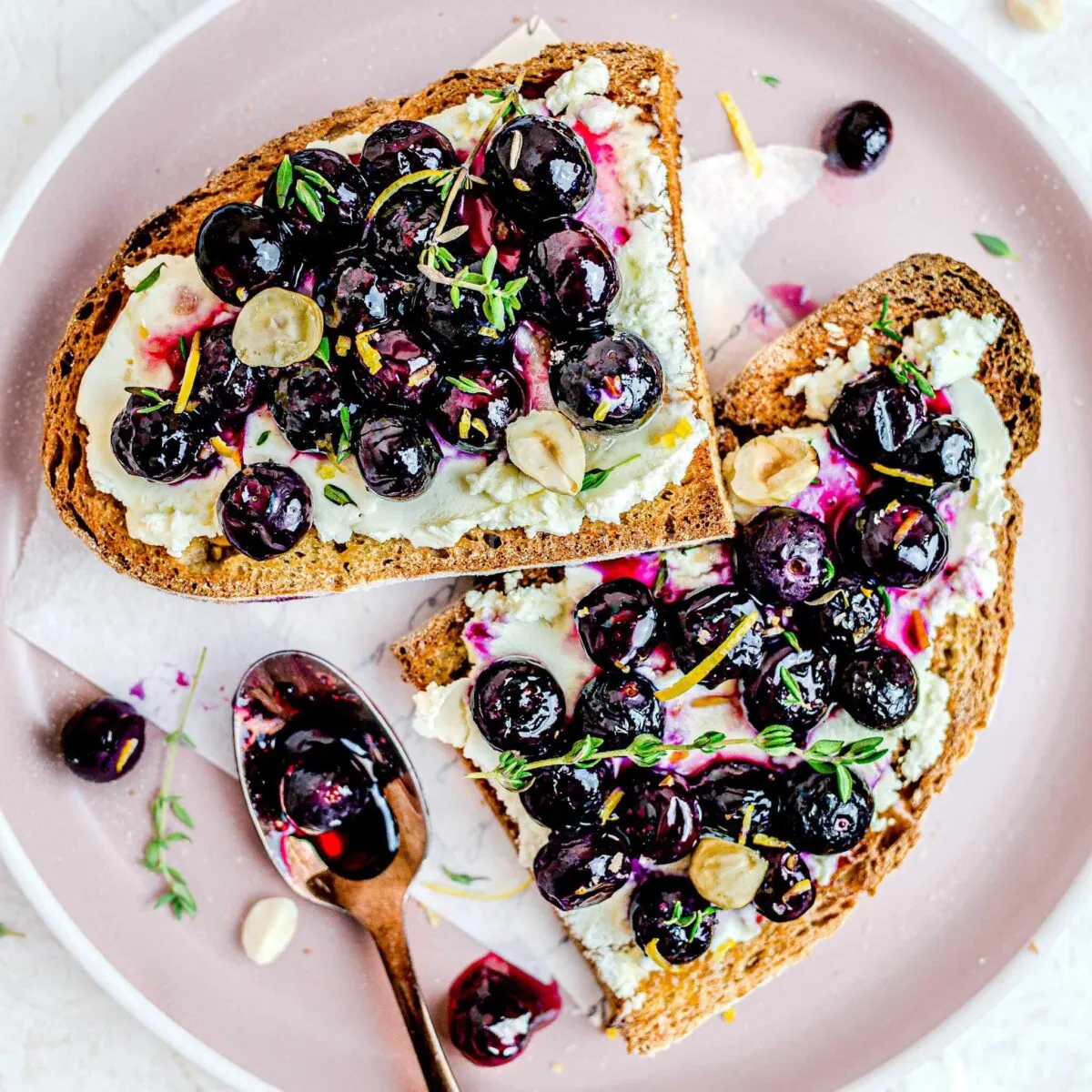 Blueberry toast on a plate. 