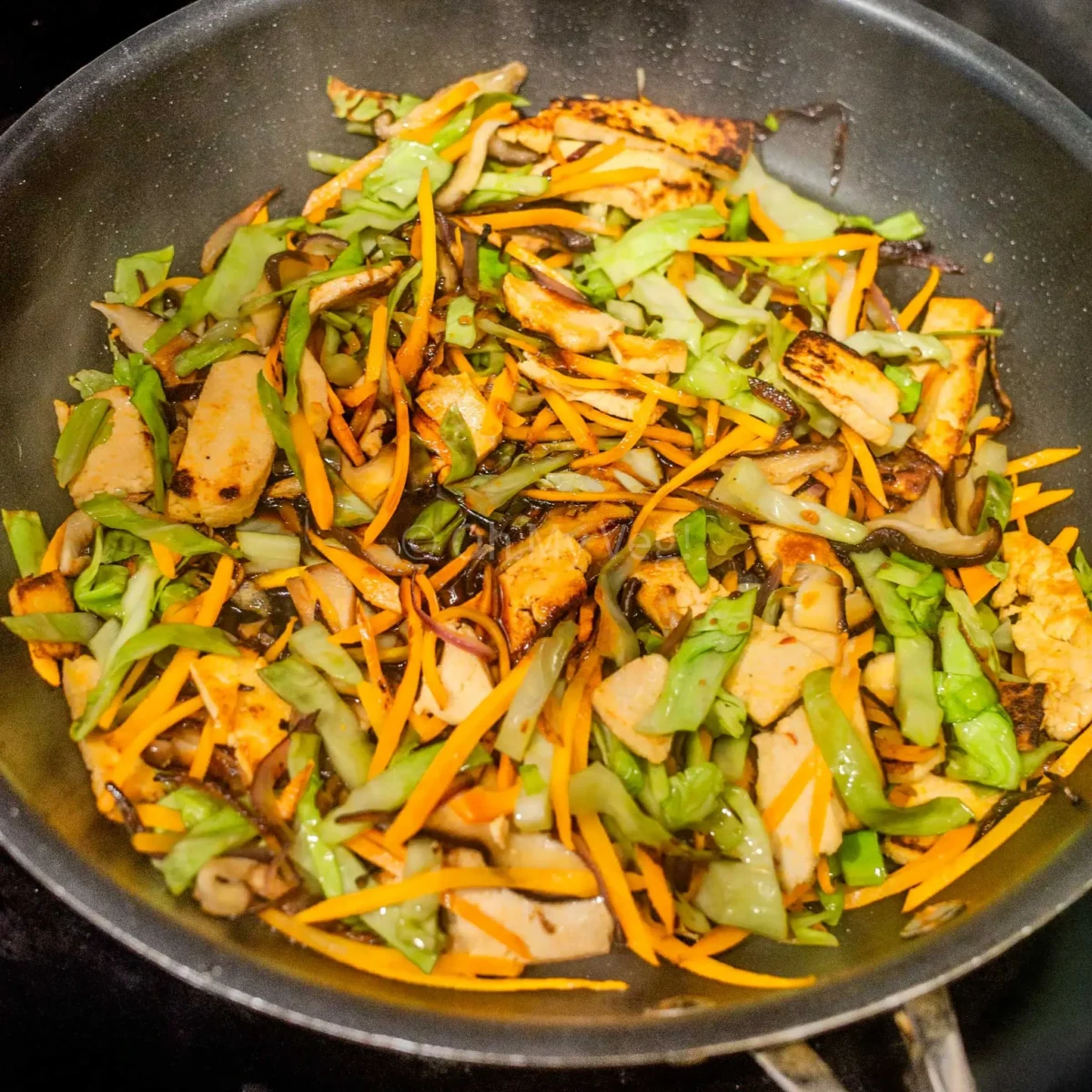 Stir-fried vegetables and sauce.