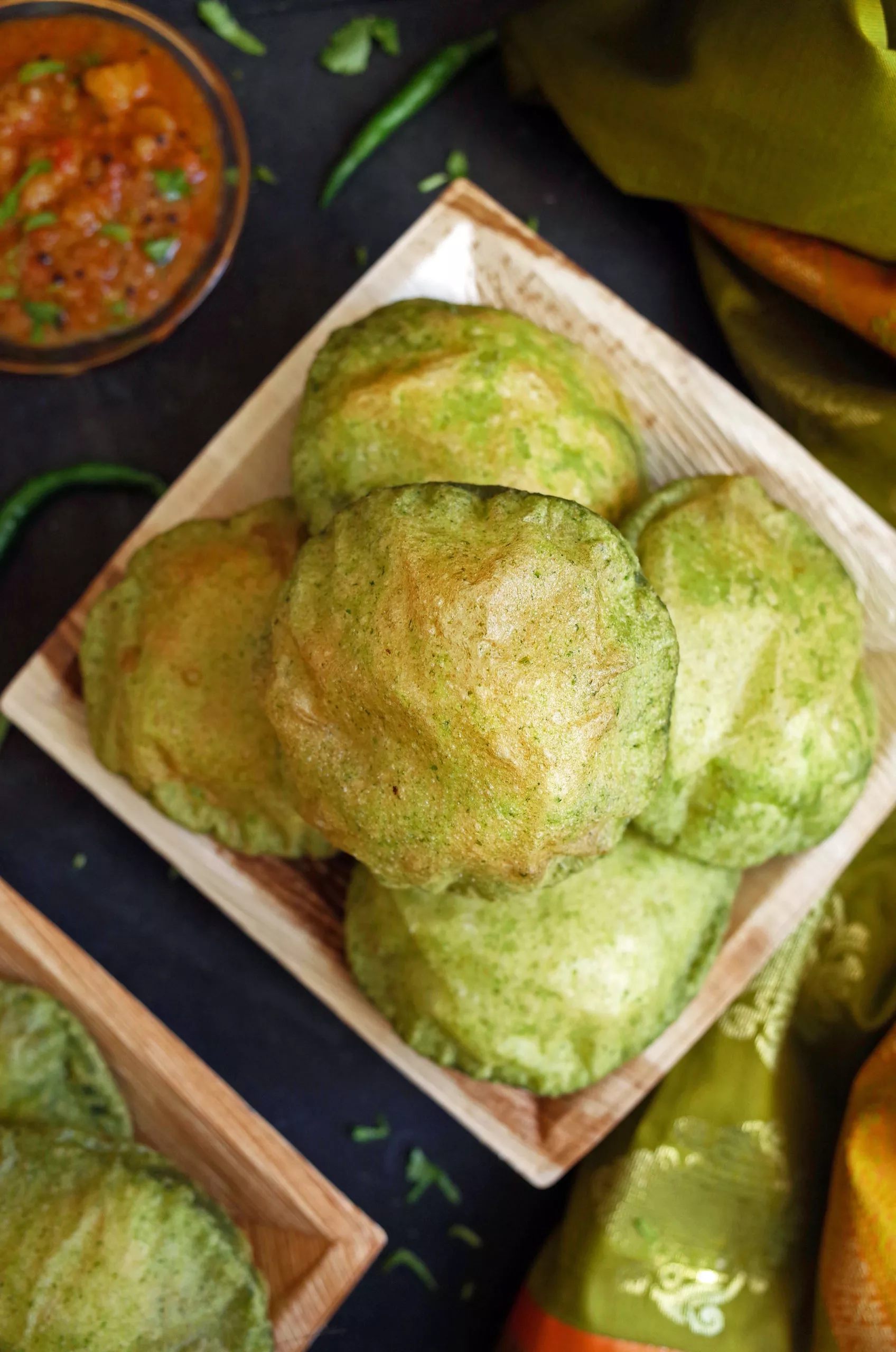 Palak Puri – Puffed Indian Breads with Spinach Dough