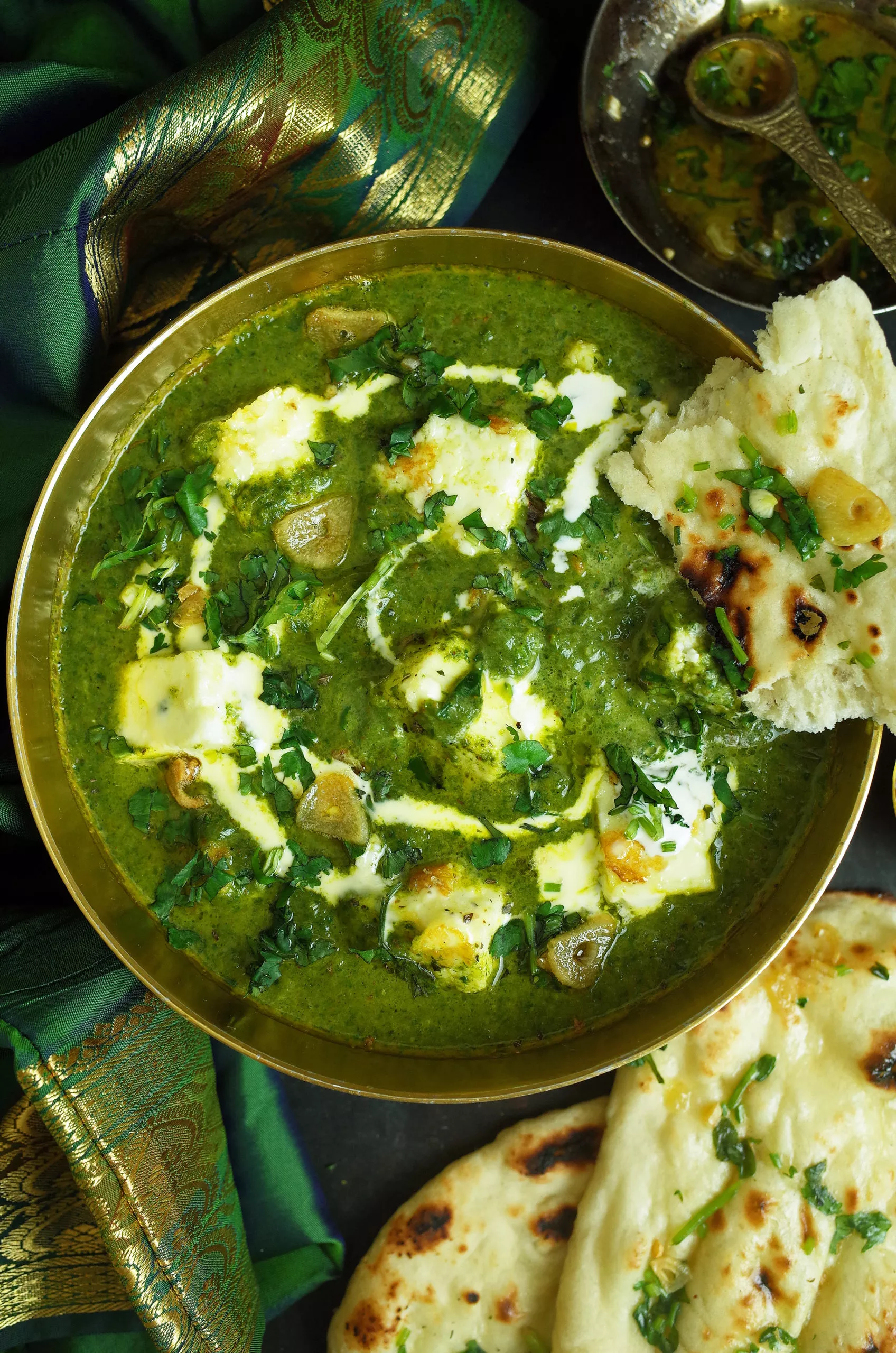 Easy Palak Paneer – Creamy Indian Cheese in a Spinach Sauce