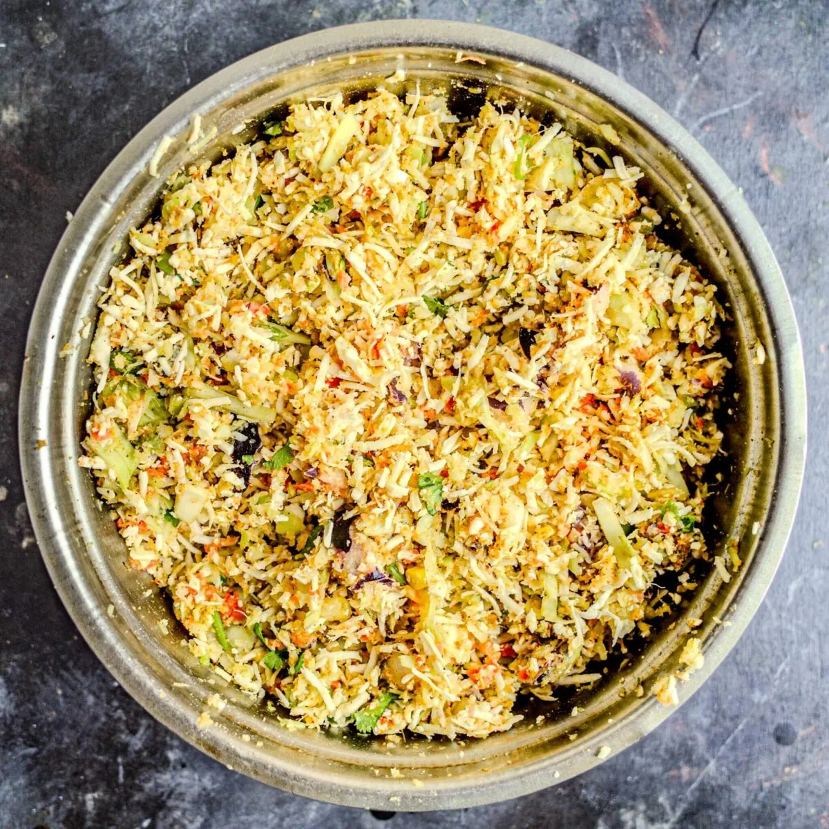 Paneer momo stuffing in bowl.